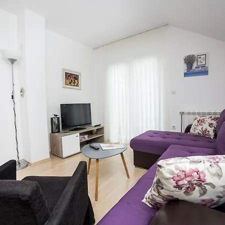 My Garden Free Parking Apartment *